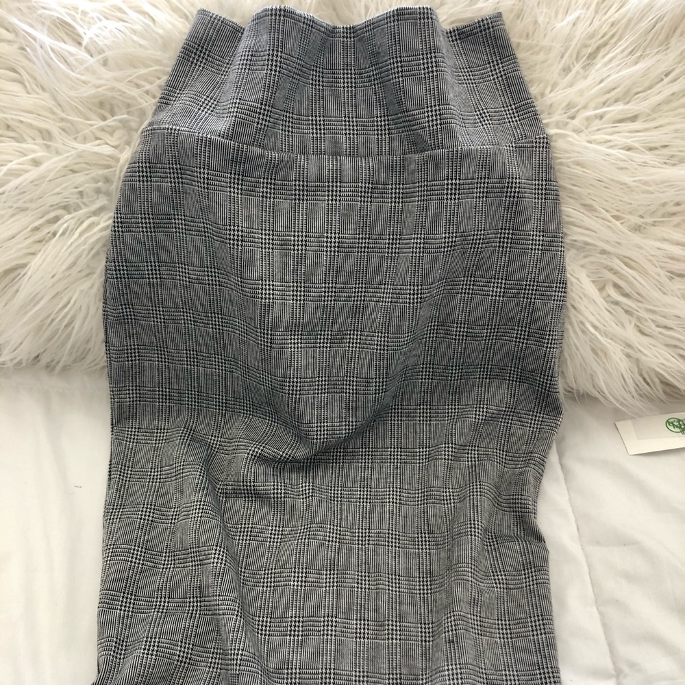 Pencil skirt